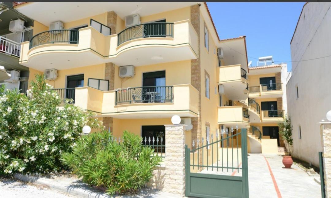 דירות סארטי Panagiota Sea View House מראה חיצוני תמונה